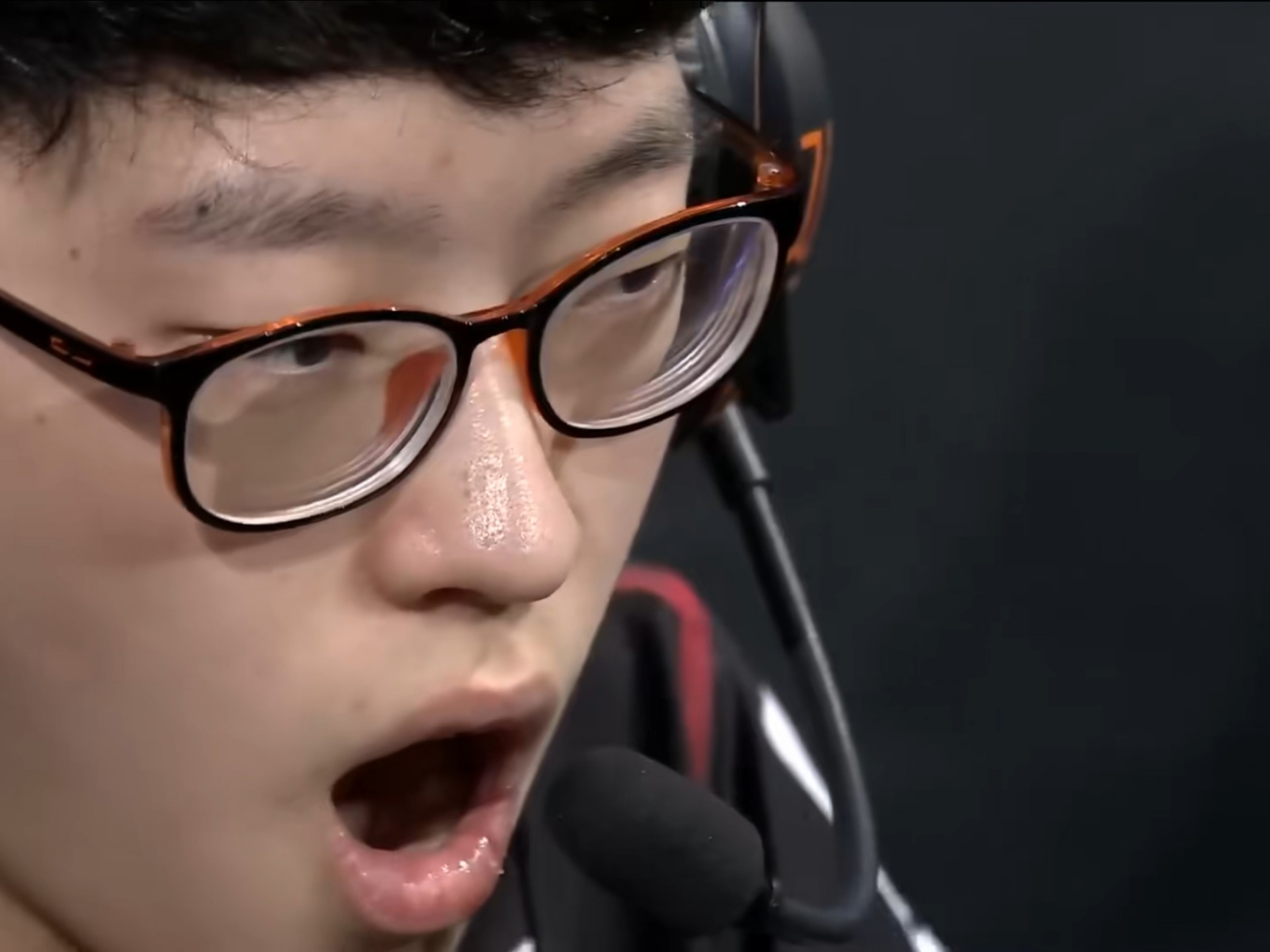 Scout连续十二场比赛得分超过绝杀,掘金挑战极限!的简单介绍 Scout连续十二场比赛得分超过绝杀,掘金挑战极限!的简单介绍