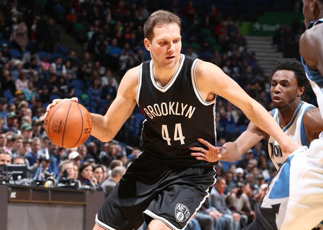 关于清晨布鲁克林篮网备战欧篮联，官宣签约细节曝光，底气十足，球探报告显示潜力的信息